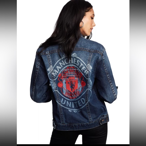 True Religion Jackets & Blazers - True religion x Manchester United collab jean jacket NWOT SIZE XS fits upto Med